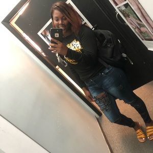 Meet your Posher, Jasmine